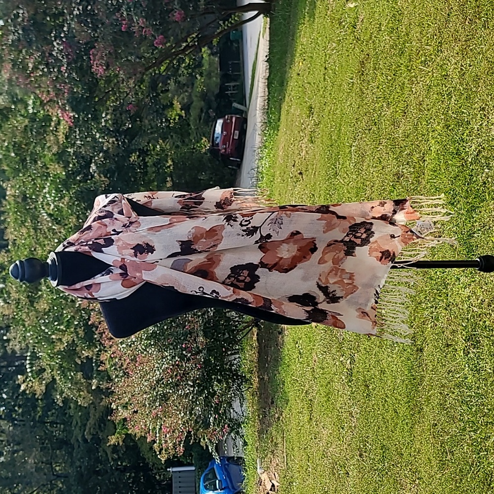 H&M Beautiful Floral Scraf